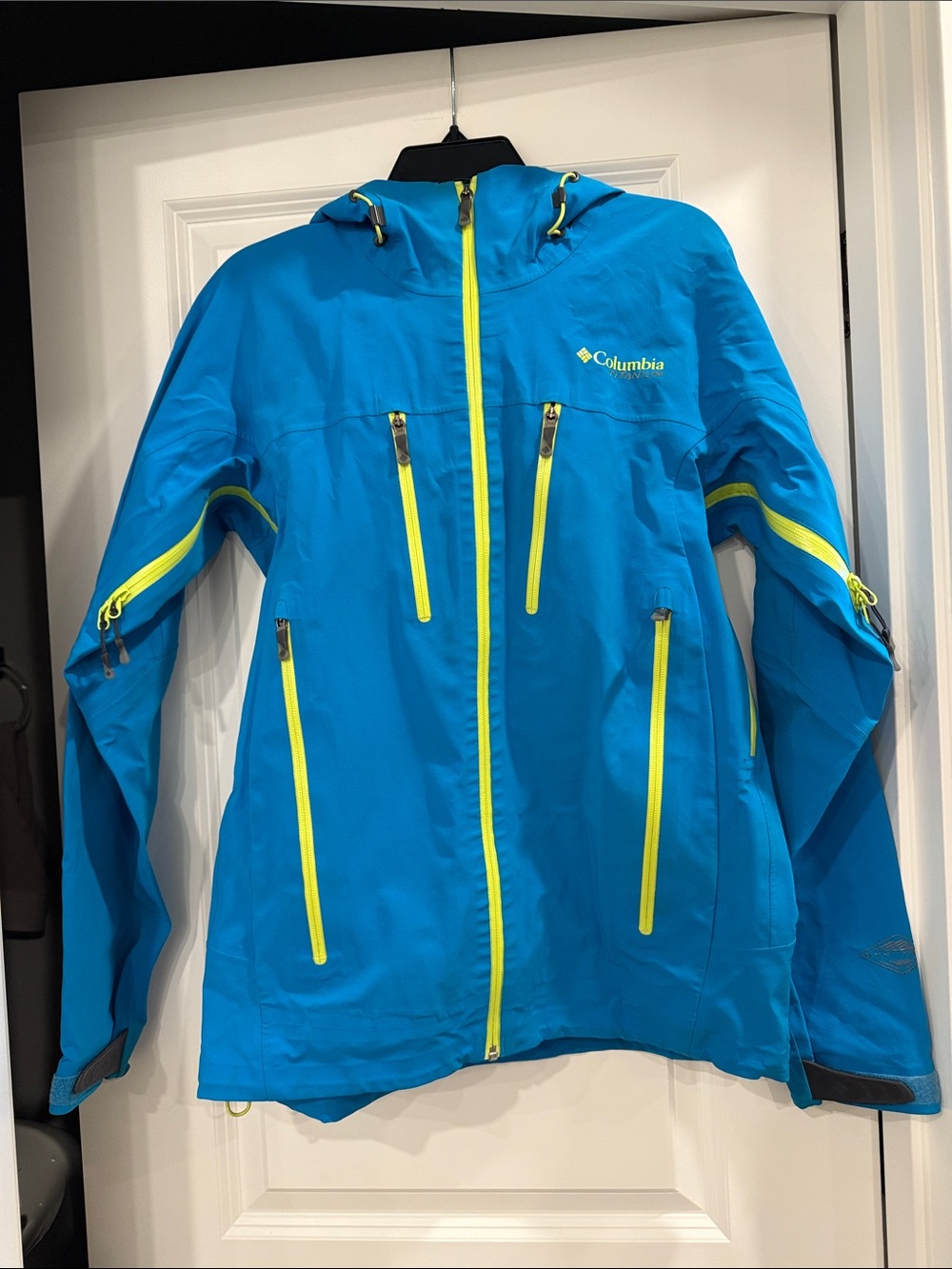 Columbia Deep Ghyll shell jacket